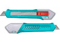 152mm Dao rọc giấy Total THT51001